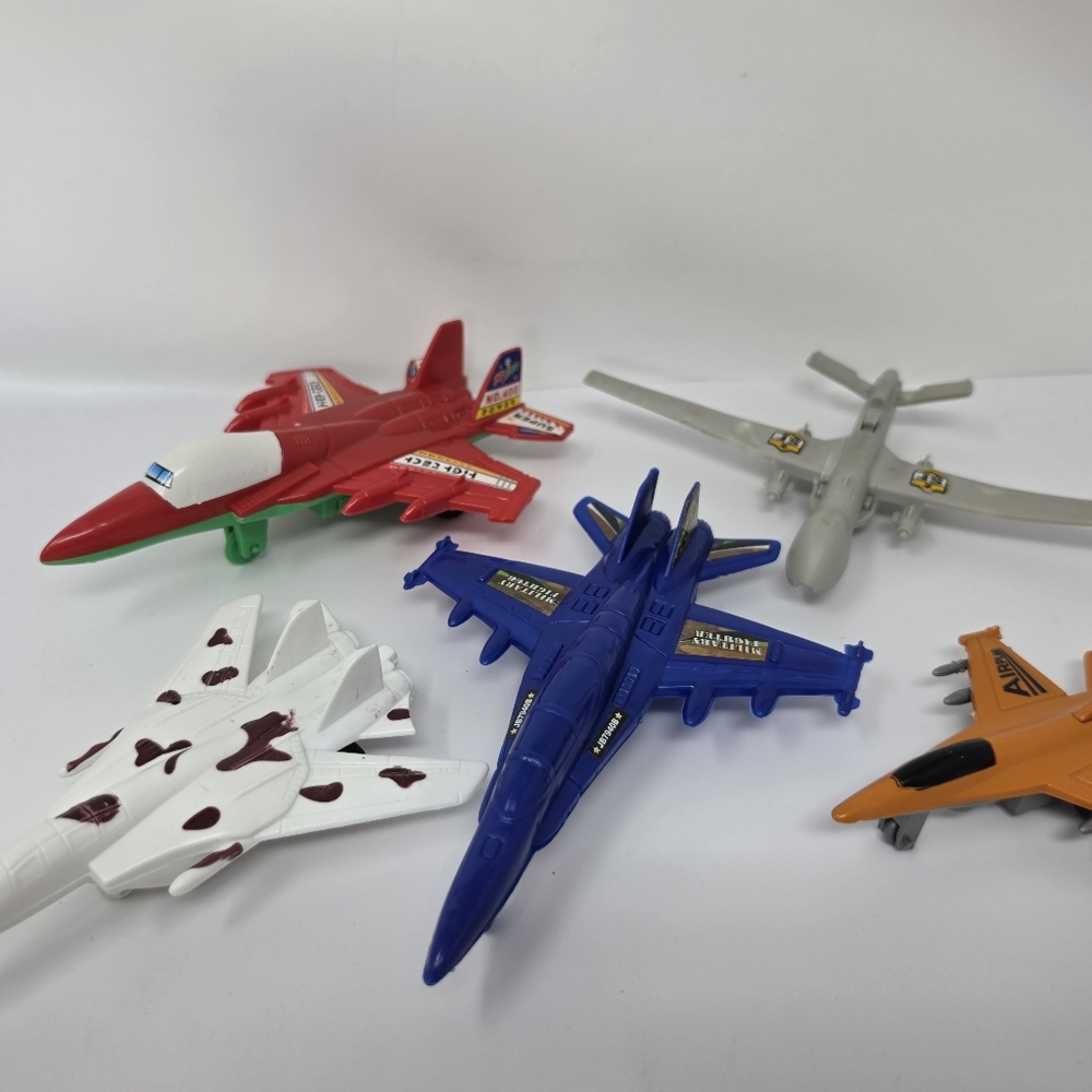 Plastic Plane Lot of 5